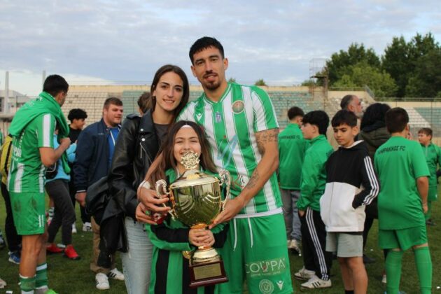 super-league-2:-Στον-Πανθρακικό-για-4η-συνεχόμενη-σεζόν-θα-πίνει-«Μάτε»-ο-Χουάν-Λαρέα