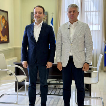 Χρηματοδότηση-2-εκατ.-ευρώ-από-το-Υπουργείο-Ψηφιακής-Διακυβέρνησης-για-την-ψηφιοποίηση-των-αρχείων-των-Διευθύνσεων-Μεταφορών-της-ΠΑΜΘ-Ένα-σημαντικό-βήμα-στον-ψηφιακό-εκσυγχρονισμό-των-υπηρεσιών