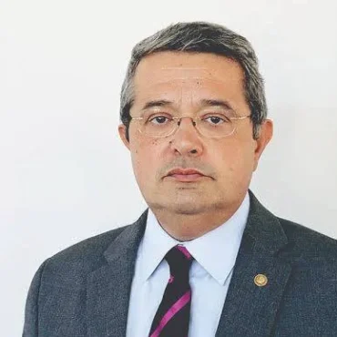 ΣΥΝΕΝΤΕΥΞΗ-ΤΟΥ-ΚΑΘΗΓΗΤΗ-ΛΑΟΓΡΑΦΙΑΣ-ΤΟΥ-ΔΠΘ-Μ-Γ.-ΒΑΡΒΟΥΝΗ,-ΔΙΕΥΘΥΝΤΗ-ΤΟΥ-ΕΡΓΑΣΤΗΡΙΟΥ-ΛΑΟΓΡΑΦΙΑΣ-ΚΑΙ-ΚΟΙΝΩΝΙΚΗΣ-ΑΝΘΡΩΠΟΛΟΓΙΑΣ-ΓΙΑ-ΤΟΝ-ΣΥΓΧΡΟΝΟ-ΕΛΛΗΝΙΚΟ-ΛΑΪΚΟ-ΠΟΛΙΤΙΣΜΟ