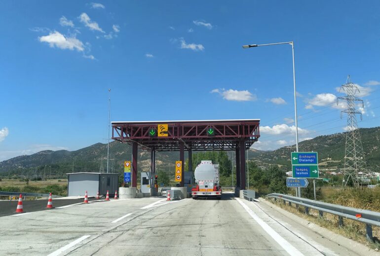 Αναφορές-Ιλχάν-Αχμέτ-για-ομόφωνα-ψηφίσματα-δήμου-Μαρωνείας-Σαπών-για-διόδια-και-ΔΥΠΑ.