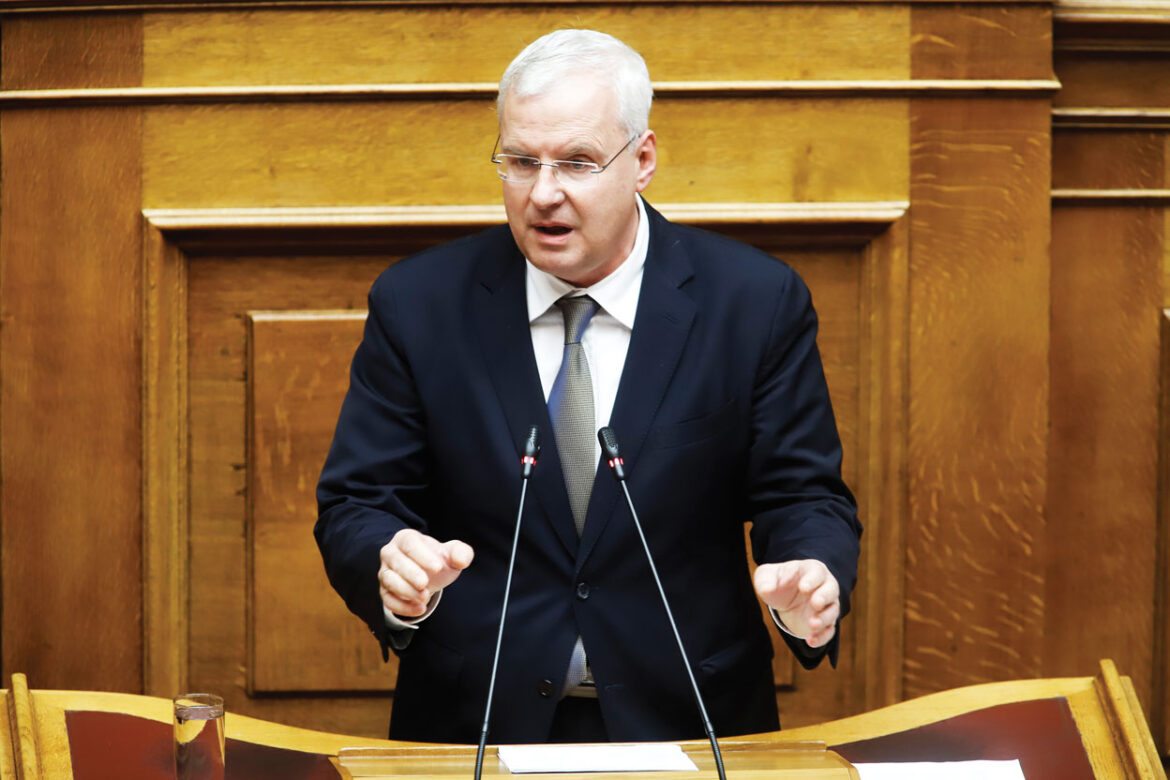 Ιλχάν Αχμέτ: Επίκαιρη Ερώτηση στη Βουλή για σταθερή θερινή κάλυψη του παραλιακού μετώπου της Ροδόπης με ασθενοφόρο και άμεση στελέχωση του Τομέα ΕΚΑΒ Κομοτηνής