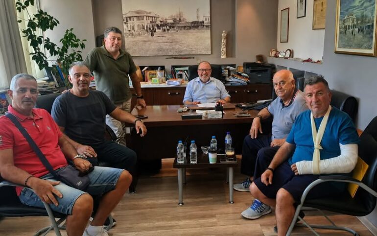 Ουσιαστική-συνάντηση-Επιτροπής-της-ΕΠΣ-Θράκης-με-τη-Δημοτική-Αρχή-Κομοτηνής