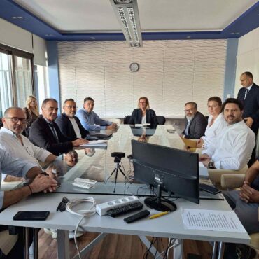 ΤΕΕ-Θράκης-:-Στο-επίκεντρο-η-χρηματοδότηση-και-η-πρόταση-«Γέφυρα»