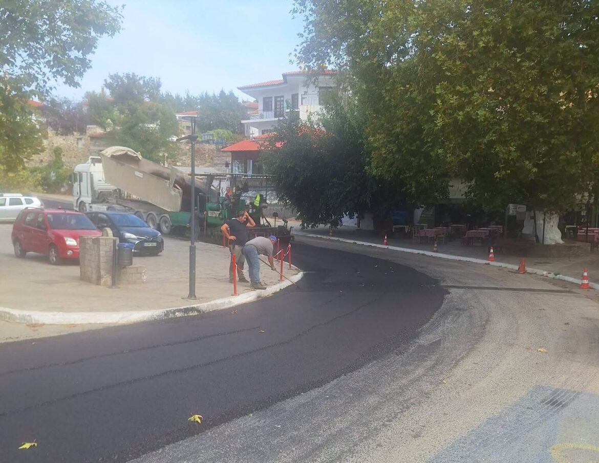 Η-ΠΑΜΘ-ΠΕ-Ροδόπης-αναβαθμίζει-το-οδικό-δίκτυο-εντός-του-οικισμού-της-Μαρώνειας