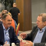 ΕΥΡΙΠΙΔΗΣ-ΣΤΥΛΙΑΝΙΔΗΣ:-ΠΡΑΣΙΝΟ-ΦΩΣ-ΓΙΑ-ΤΗ-ΜΑΡΙΝΑ-ΙΜΕΡΟΥ-ΚΑΙ-ΤΟ-ΠΟΛΕΟΔΟΜΙΚΟ-ΣΧΕΔΙΟ-ΤΟΥ-ΔΗΜΟΥ-ΜΑΡΩΝΕΙΑΣ-–-ΣΑΠΩΝ